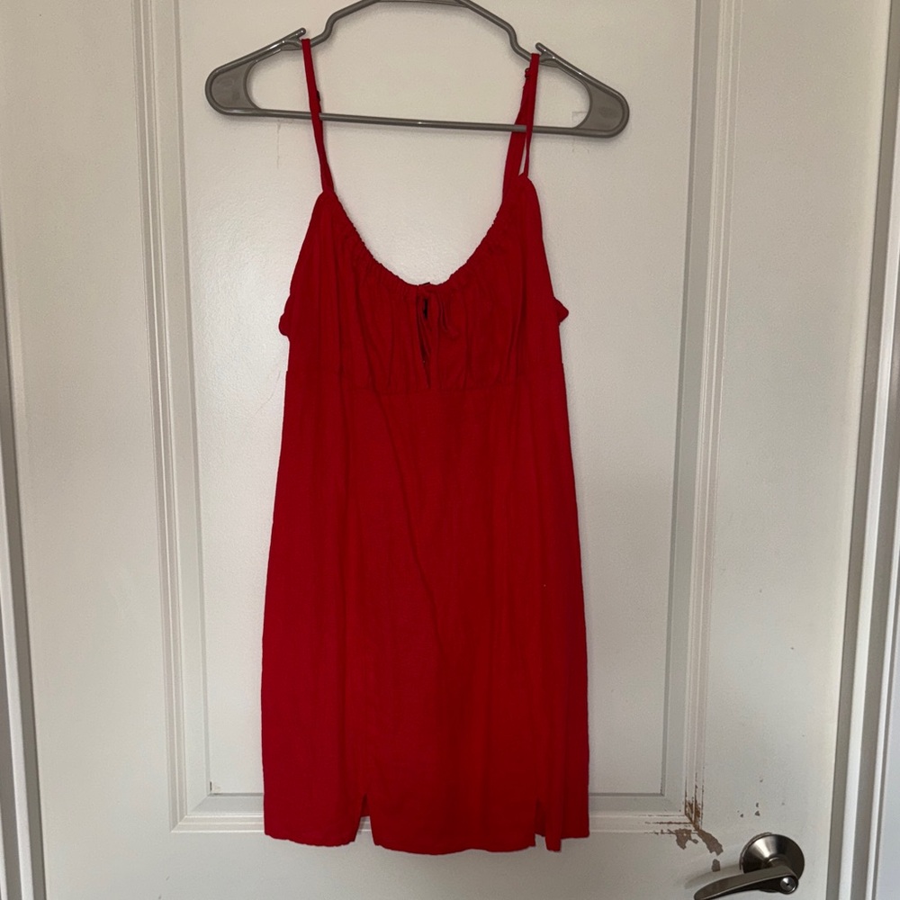 Red Sleeveless Dress